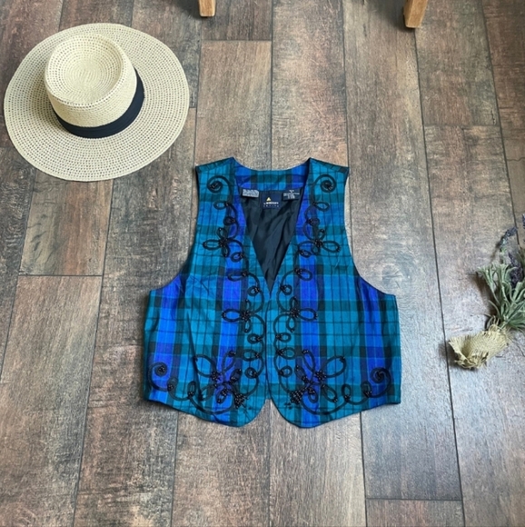 Vintage Liz Claiborne Sport Blue Plaid 100% Silk Embellishe Sz MP Vest Waistcoat - Picture 1 of 12